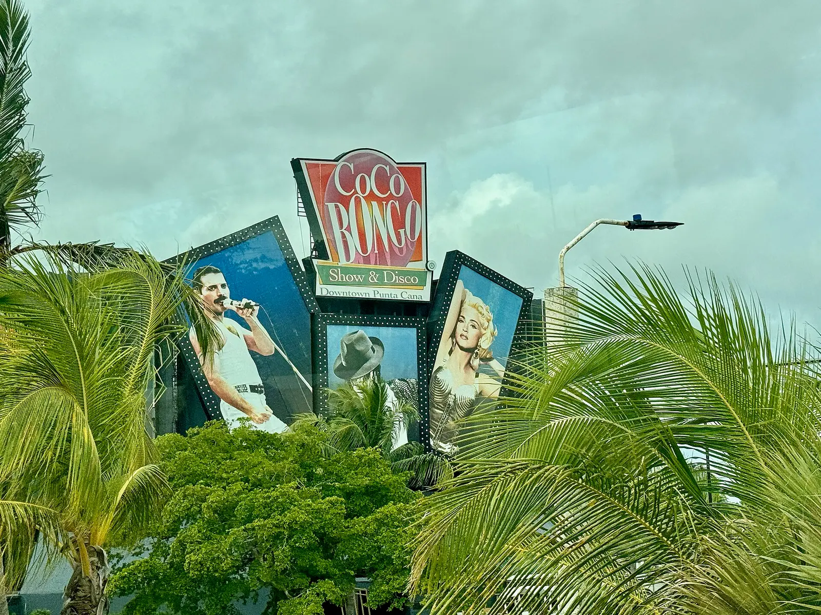 Coco Bongo Night Tour
