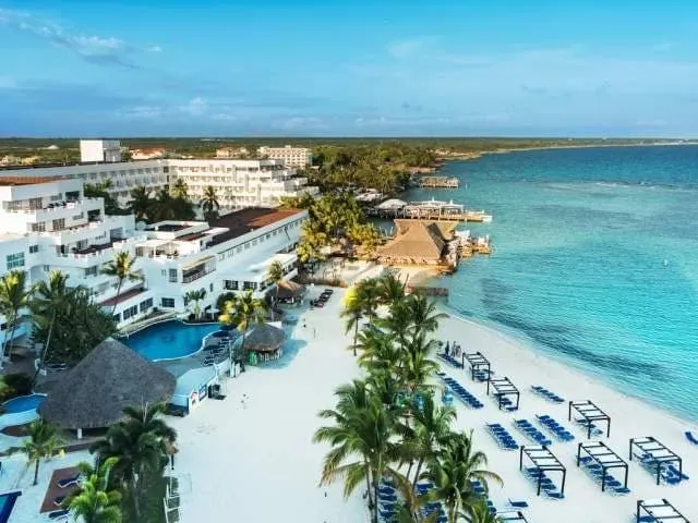 Boca Chica Beach: Santo Domingo's Beach, Not Punta Cana's